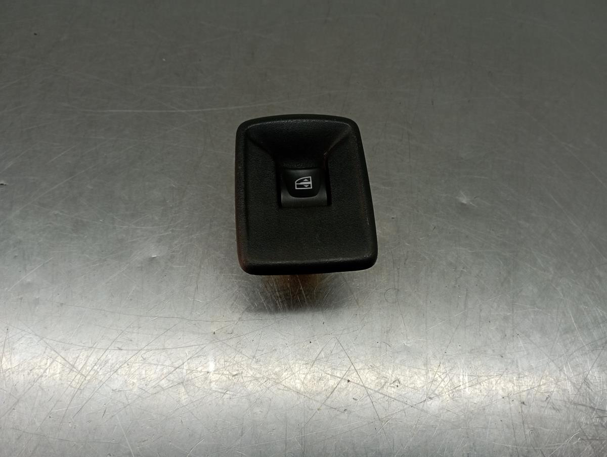 Mando / interruptor elevalunas delantero derecho DACIA Logan II Sedan (4S_)