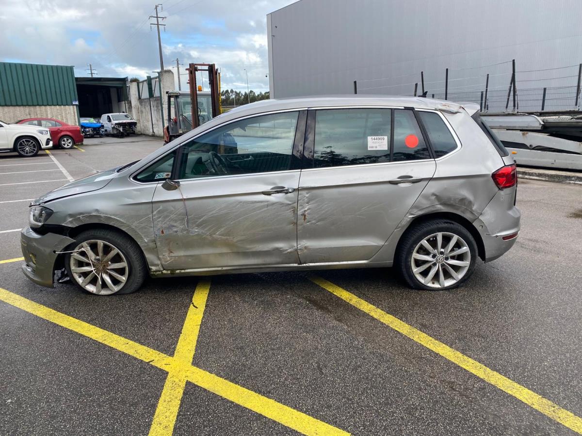 Lève-vitre avant gauche VOLKSWAGEN Golf Sportsvan (AM1)