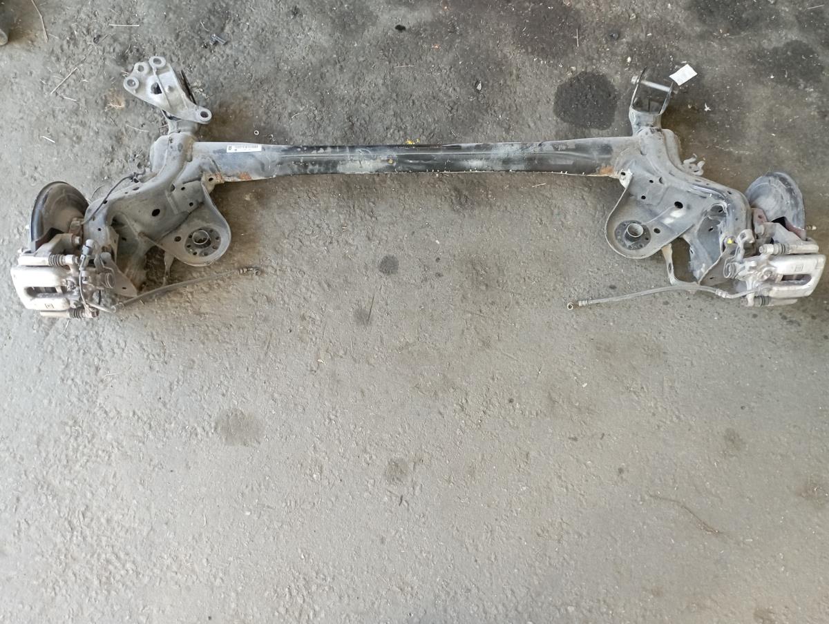 Eixo traseiro discos OPEL Astra K Imagem-0
