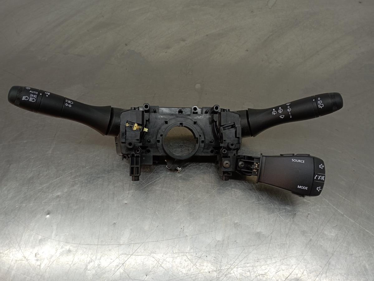 Set leve luci e tergicristalli DACIA Sandero III