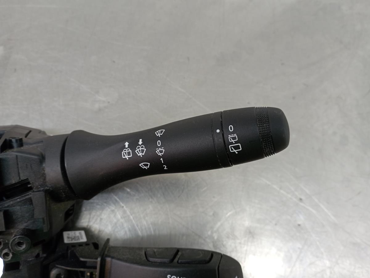 Conjunto / manetes de luzes e limpa vidros DACIA Sandero III Imagem-2