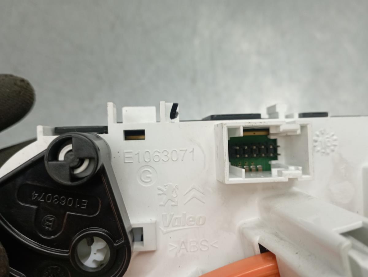 Climate control CITROËN C3 III (SX) Imagem-4