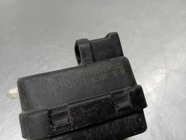 Motore regolazione fari RENAULT Megane Scénic (JA0/1_) Imagem-4