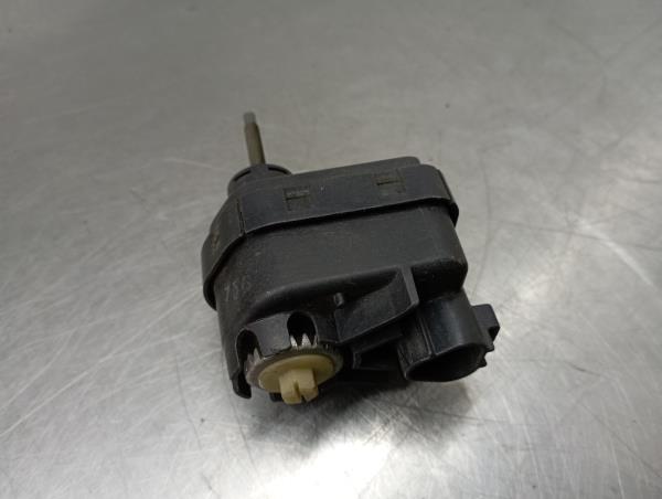 Motor de ajuste óptica / faro SUBARU Legacy III (BE) Imagem-1