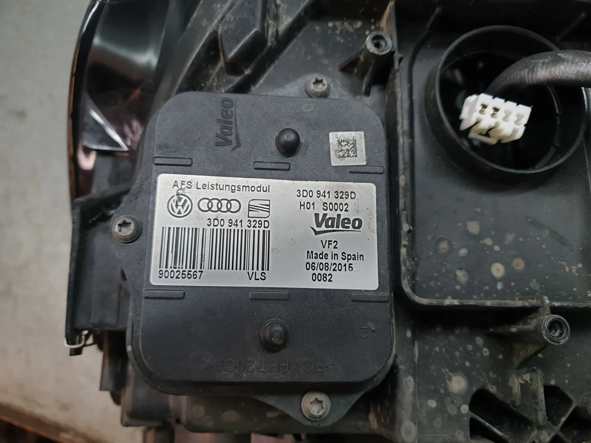 Phare avant Droit VOLKSWAGEN Golf Sportsvan (AM1) Imagem-8