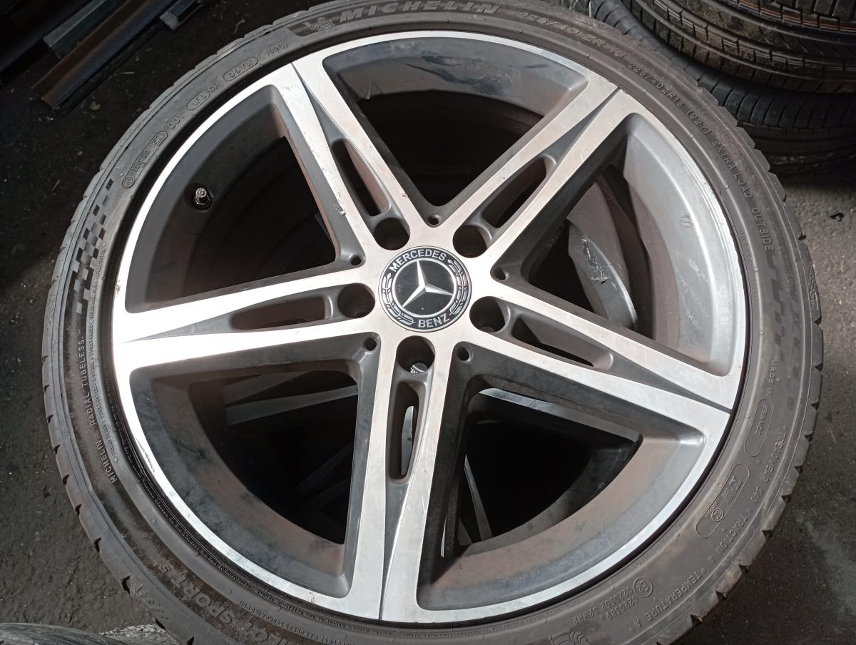 Ensemble de jantes MERCEDES-BENZ Classe A (W177) Imagem-1