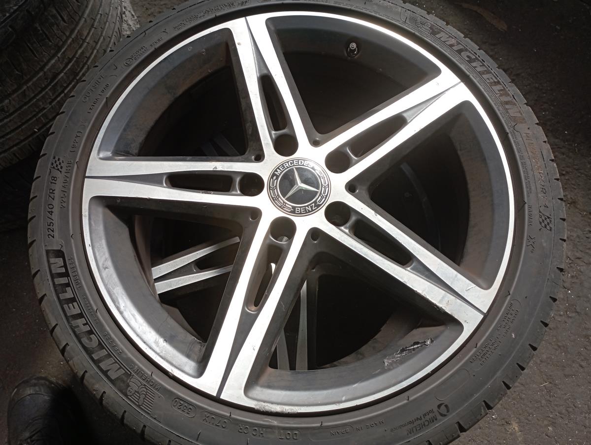 Ensemble de jantes MERCEDES-BENZ Classe A (W177) Imagem-2