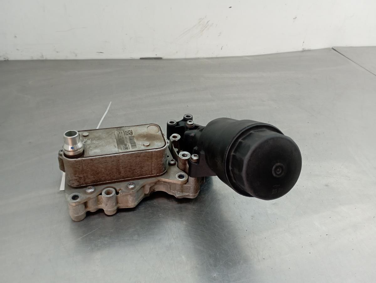 Radiador do óleo MERCEDES-BENZ Classe A (W176) Imagem-1