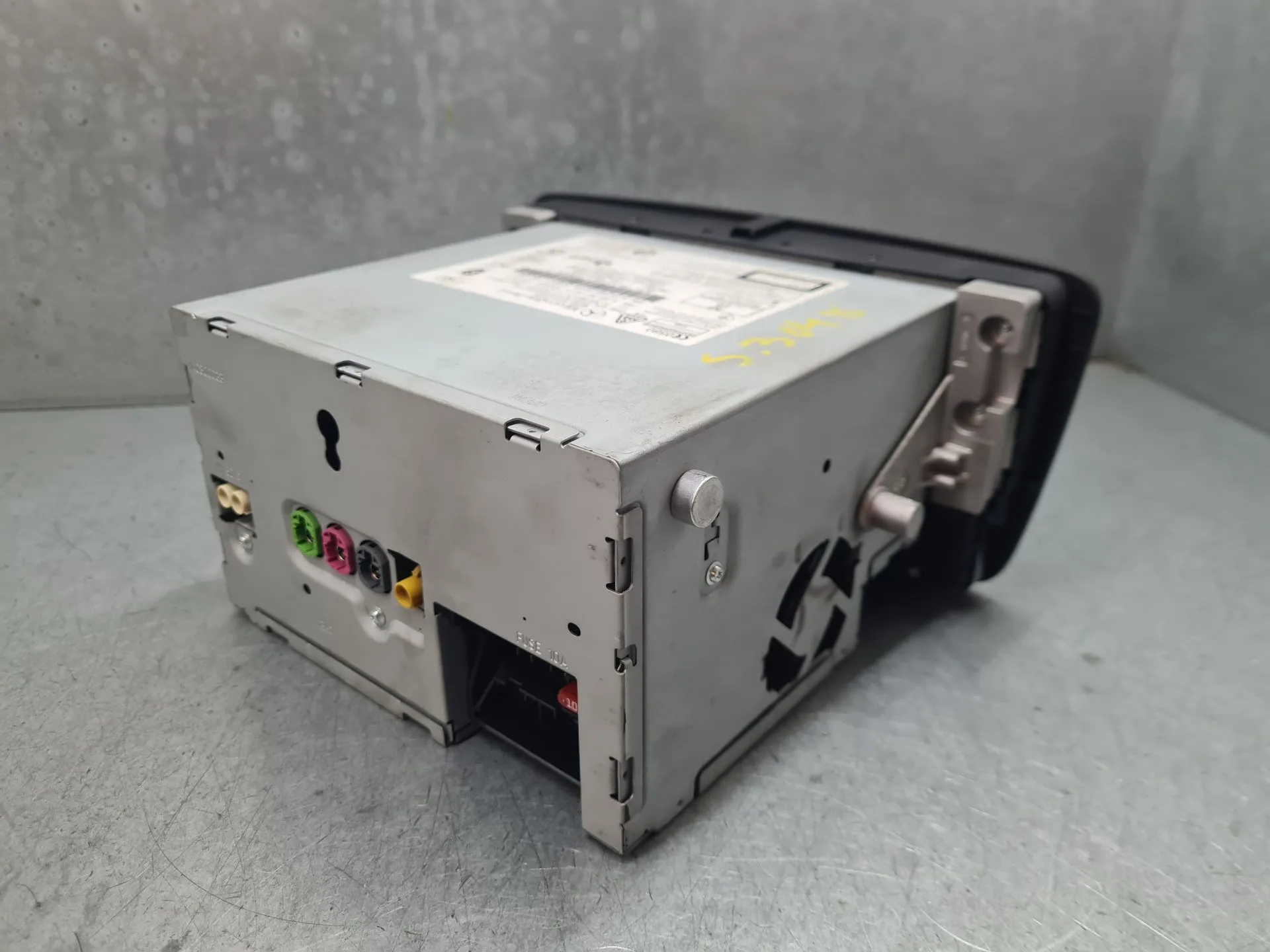 Radio / autorradio MERCEDES-BENZ GLA (X156) Imagem-2