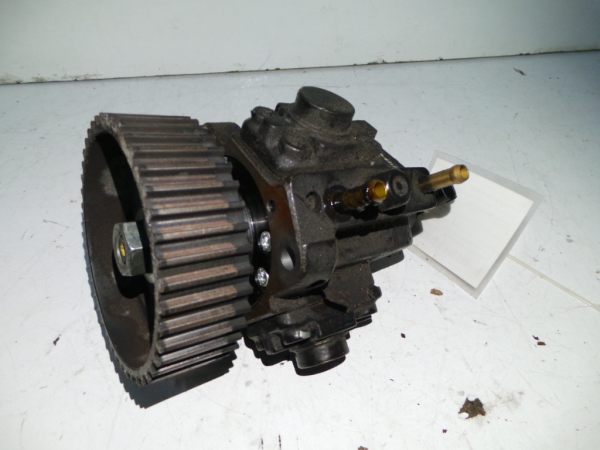 Bomba injetora OPEL Astra H Hatchback (L48)