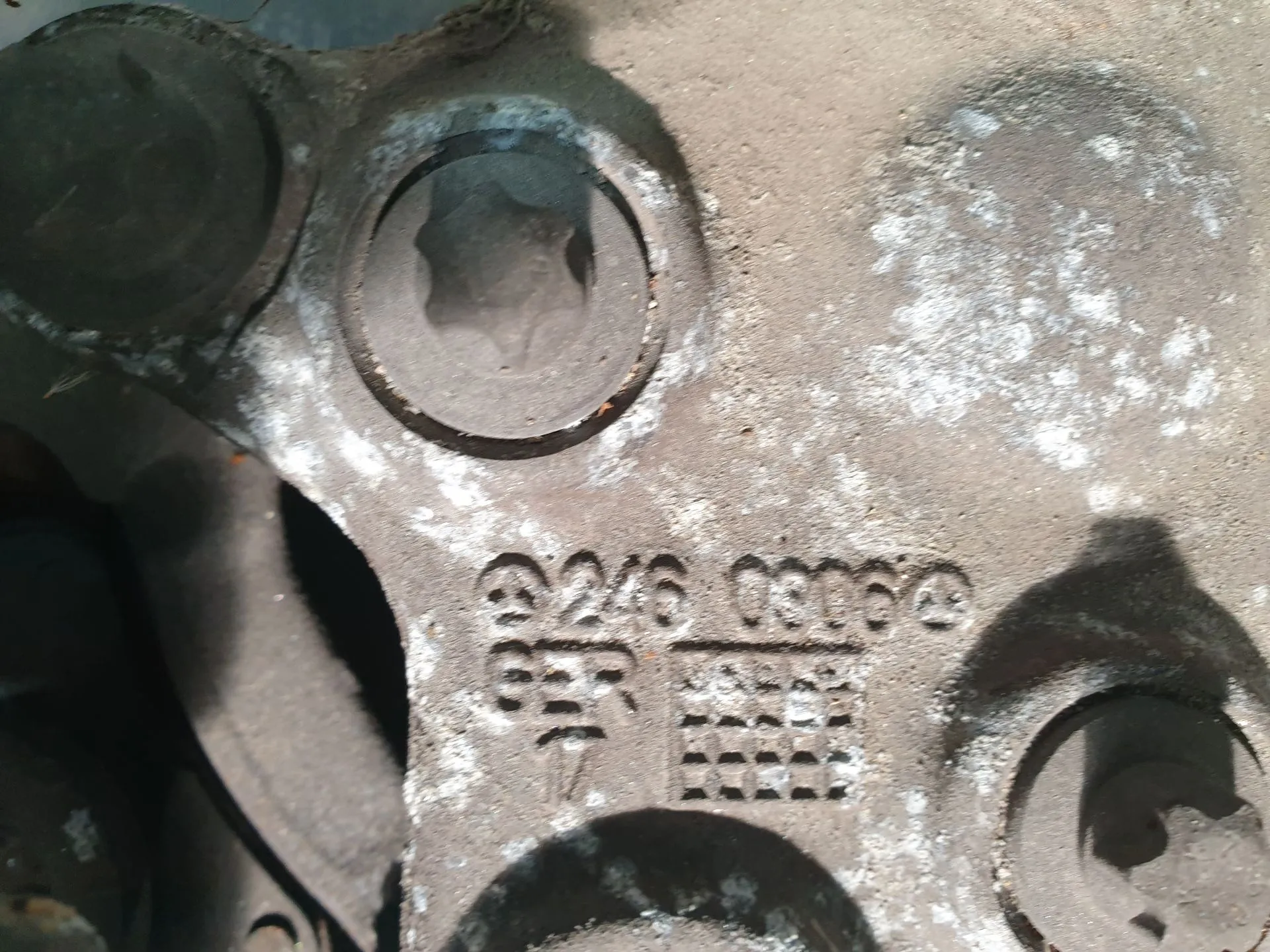 Mangueta trasera izquierda MERCEDES-BENZ GLA (X156) Imagem-2