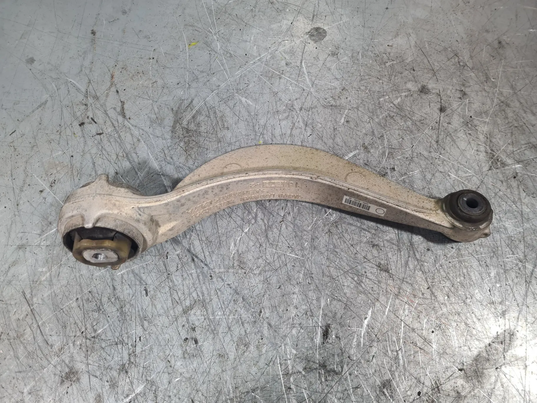 Braccio di sospensione anteriore sinistro JAGUAR F-Pace (X761) Imagem-1