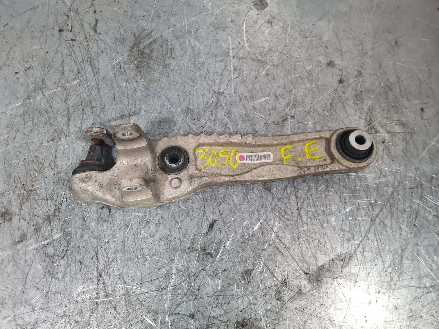 Braccio di sospensione anteriore sinistro JAGUAR F-Pace (X761)