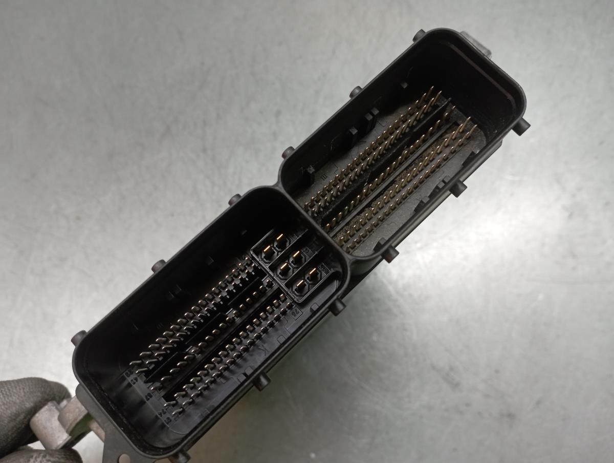 Centralina motor / ECU JAGUAR F-Pace (X761) Imagem-2