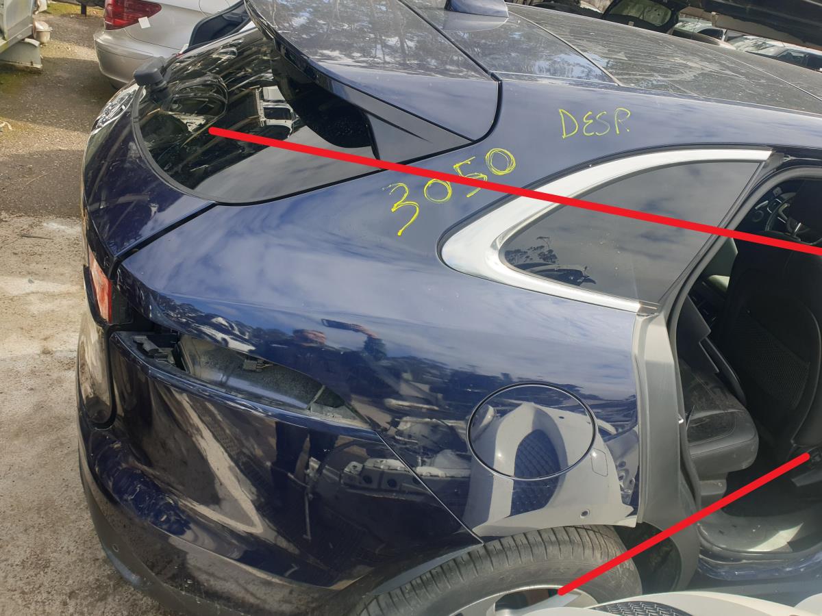 Painel trás direito JAGUAR F-Pace (X761)