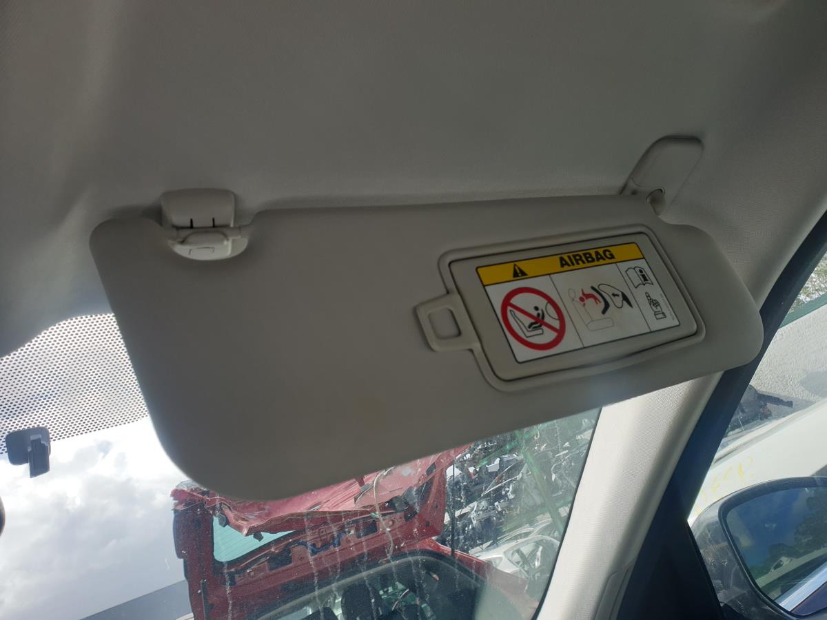 Pála de sol direita JAGUAR F-Pace (X761) Imagem-1