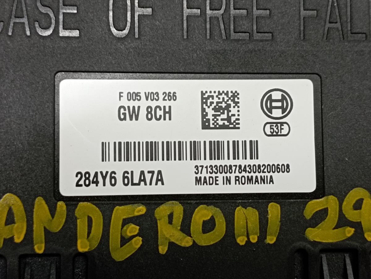 Modulo / Centralina comfort DACIA Sandero III Imagem-3