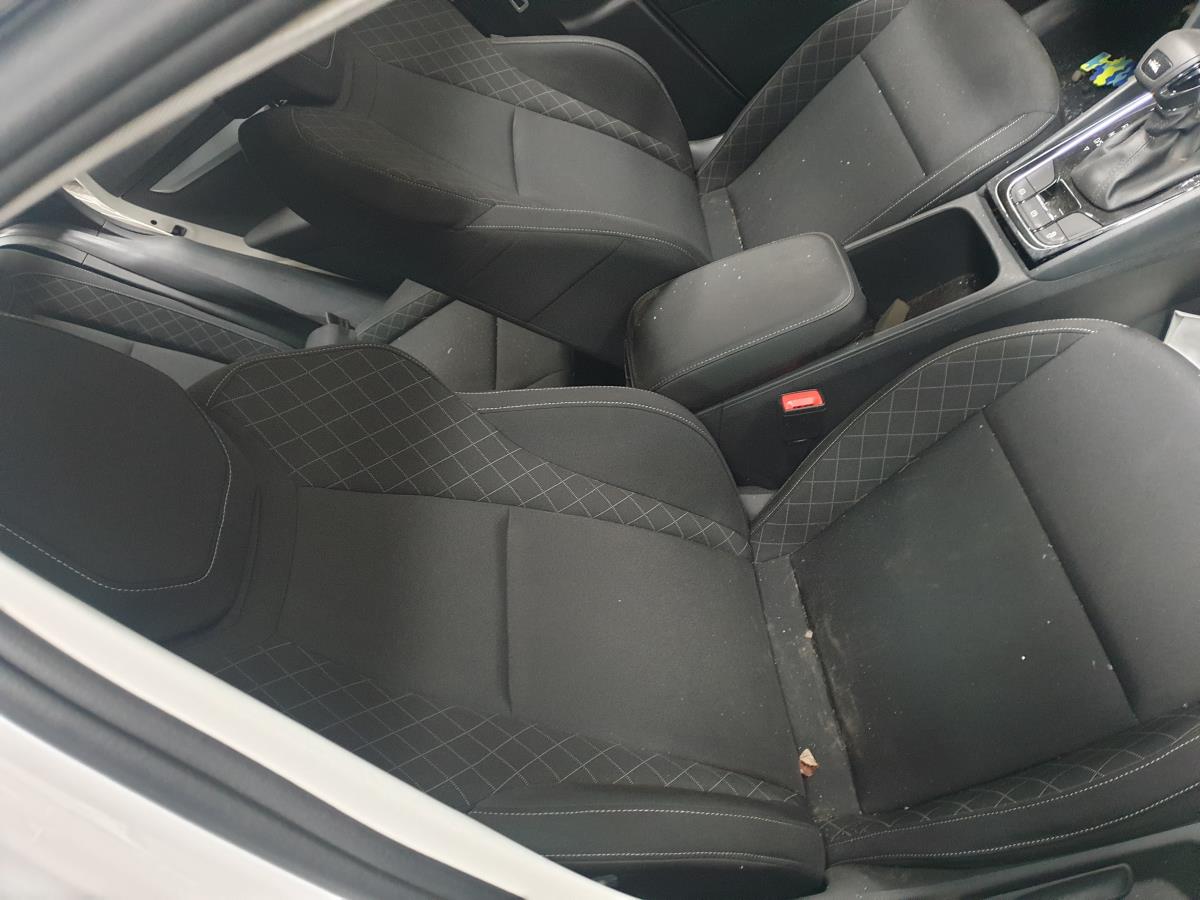 Ensemble sièges SKODA Karoq (NU7)