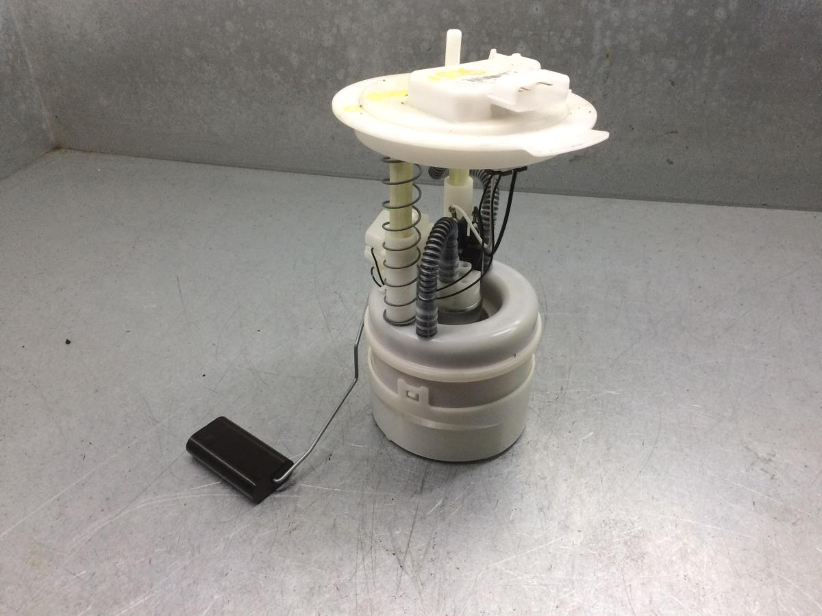 Bomba de combustível DACIA Sandero III