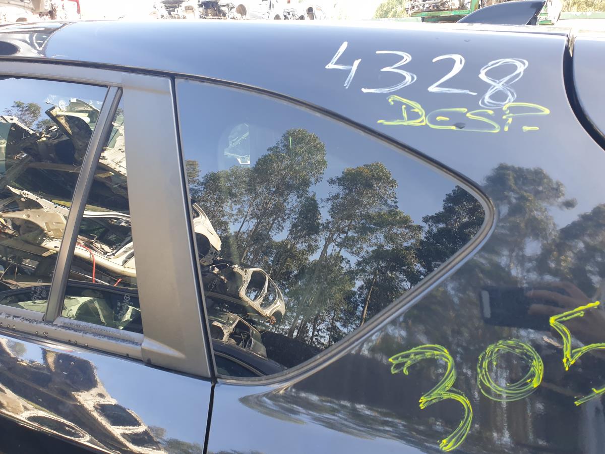 Left rear quarter glass MAZDA CX-5 (KE, GH)
