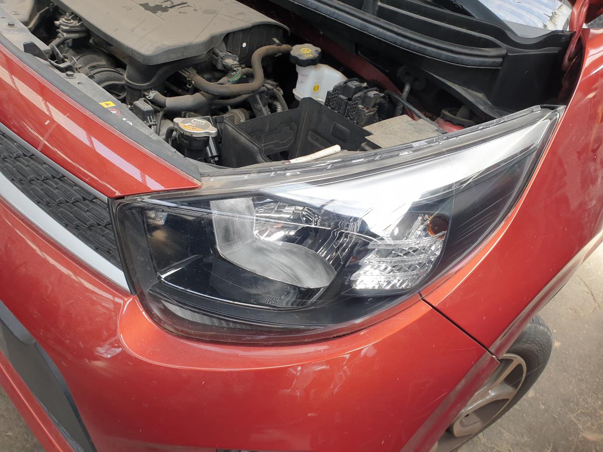 Faro anteriore sinistro KIA Picanto (JA)