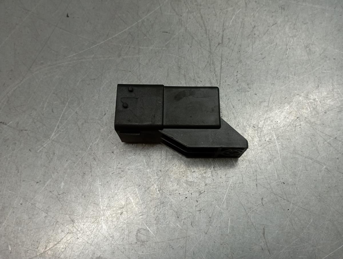 Centralina preriscaldamento candelette PEUGEOT 308 II Imagem-2