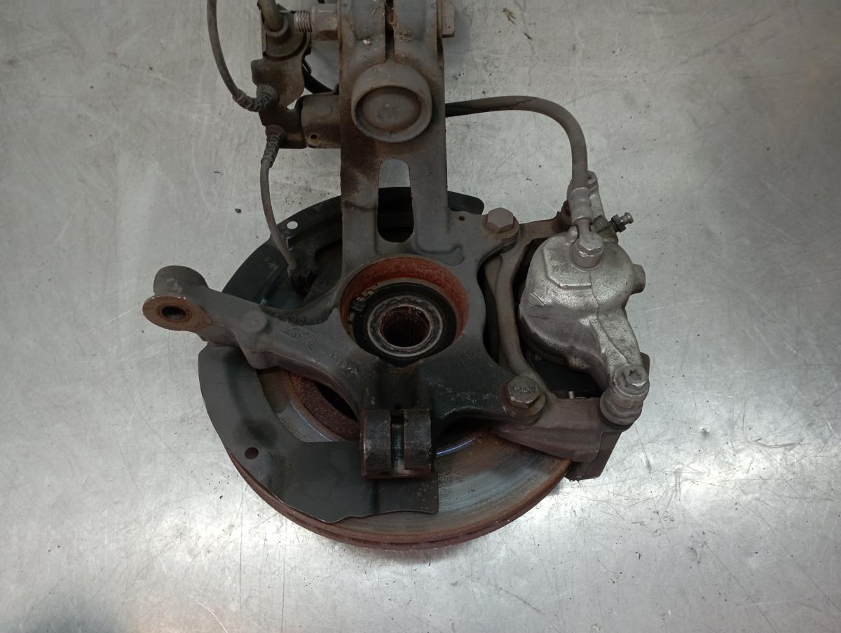 Mangueta delantera izquierda RENAULT Megane IV (B9A/M_)