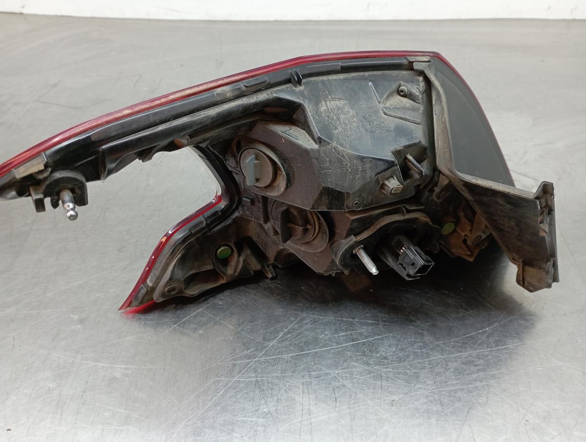 Feu arrière Droite PEUGEOT 308 II Imagem-4