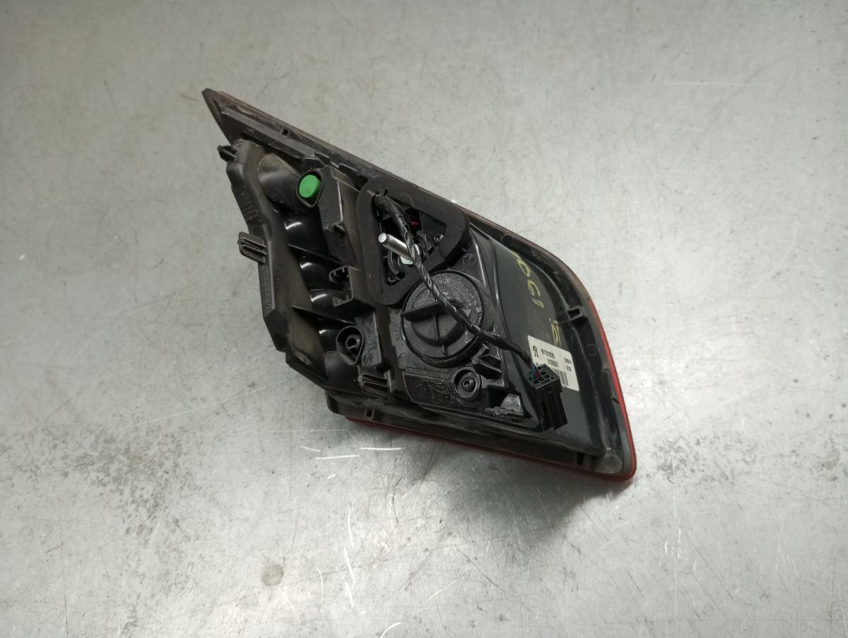 Fanale Destro Baule PEUGEOT 308 II Imagem-2