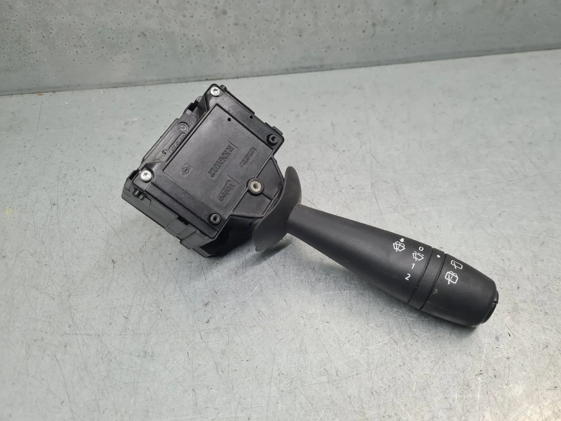 Leva del tergicristallo RENAULT Twingo III (BCM_)