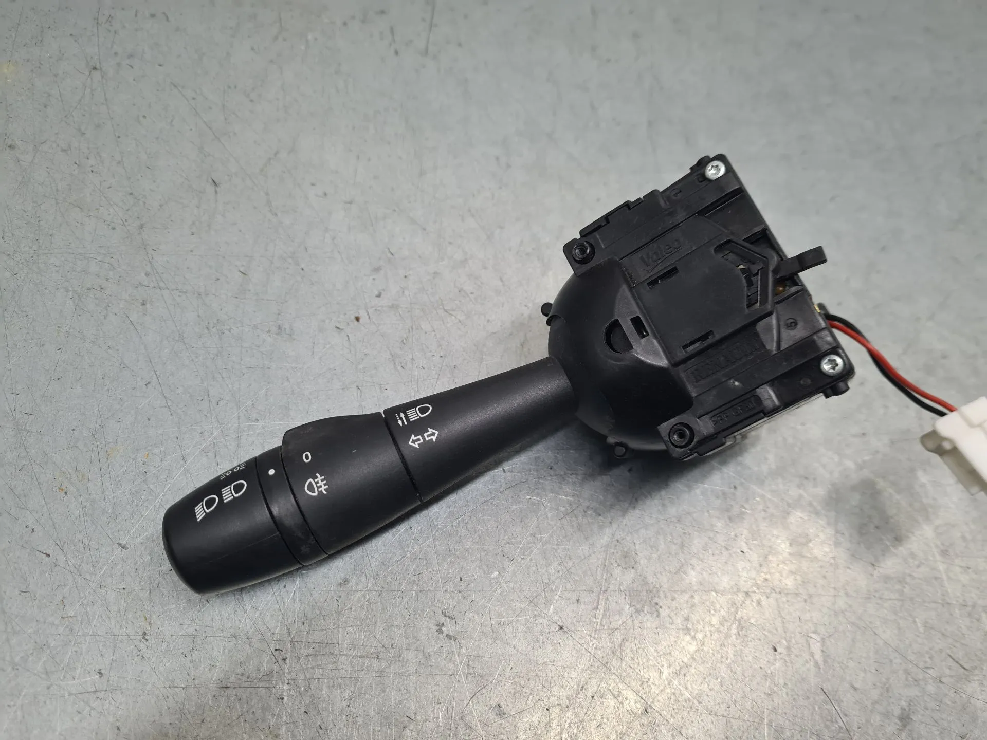 Leva delle frecce RENAULT Twingo III (BCM_)