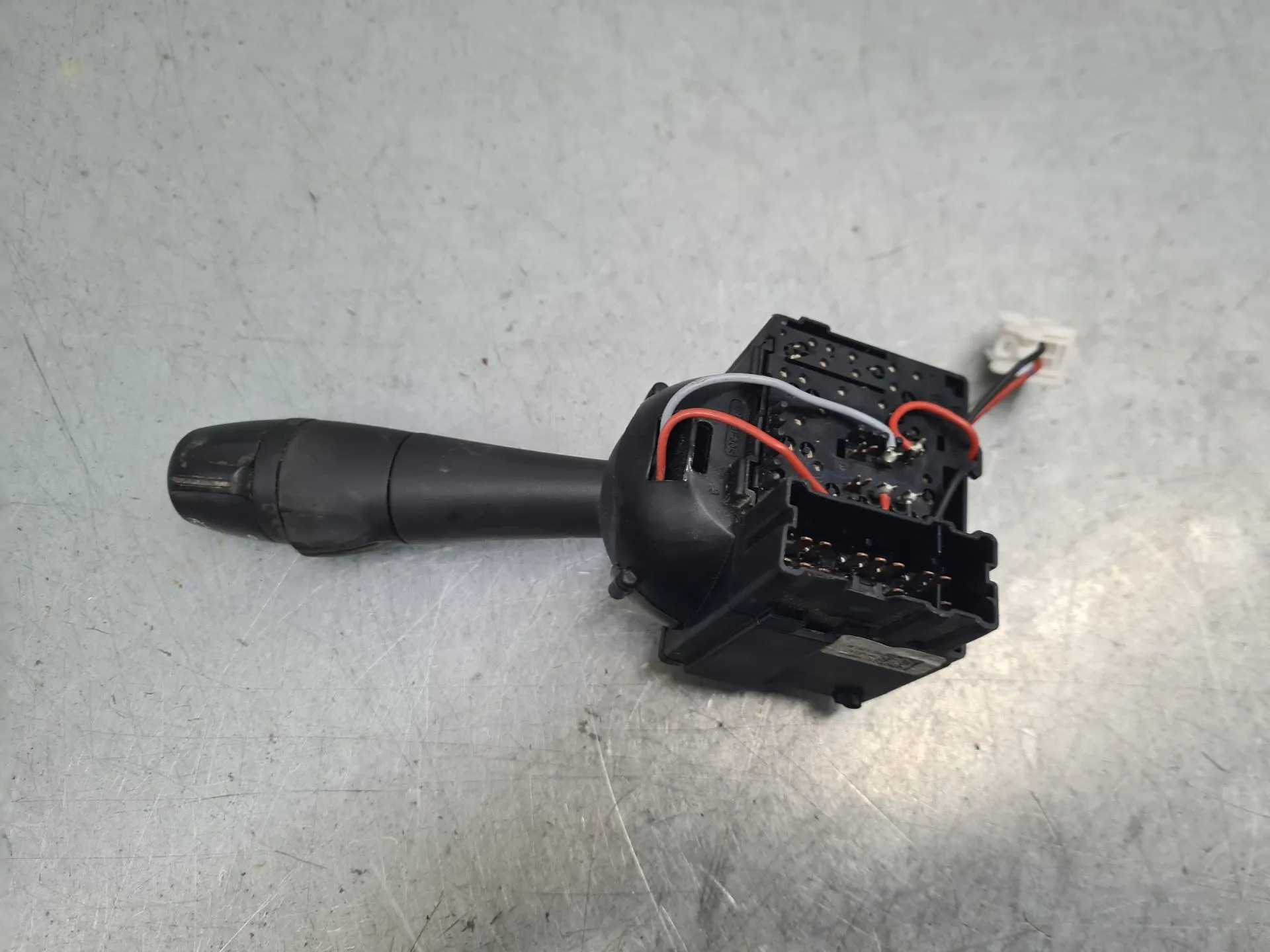 Leva delle frecce RENAULT Twingo III (BCM_) Imagem-2