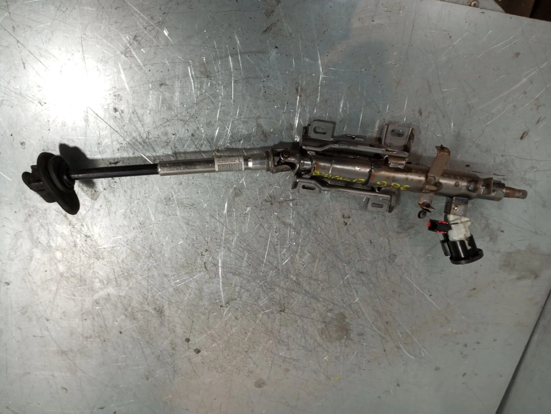 Steering column RENAULT Twingo III (BCM_)
