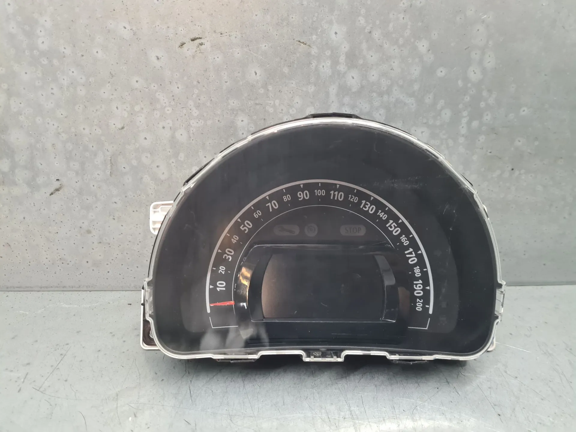 Quadrante / painel de instrumentos RENAULT Twingo III (BCM_)