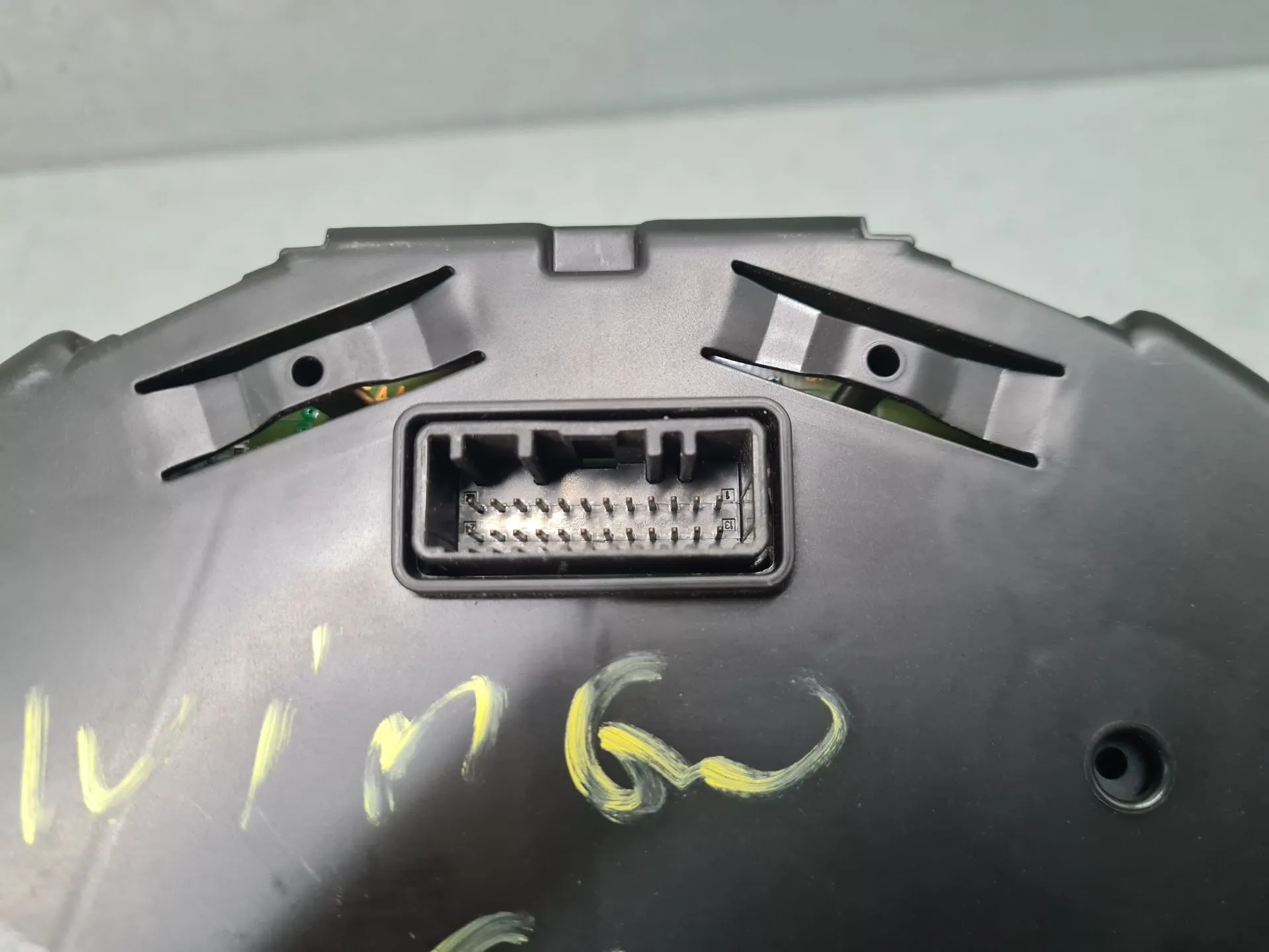 Instrument cluster RENAULT Twingo III (BCM_) Imagem-4