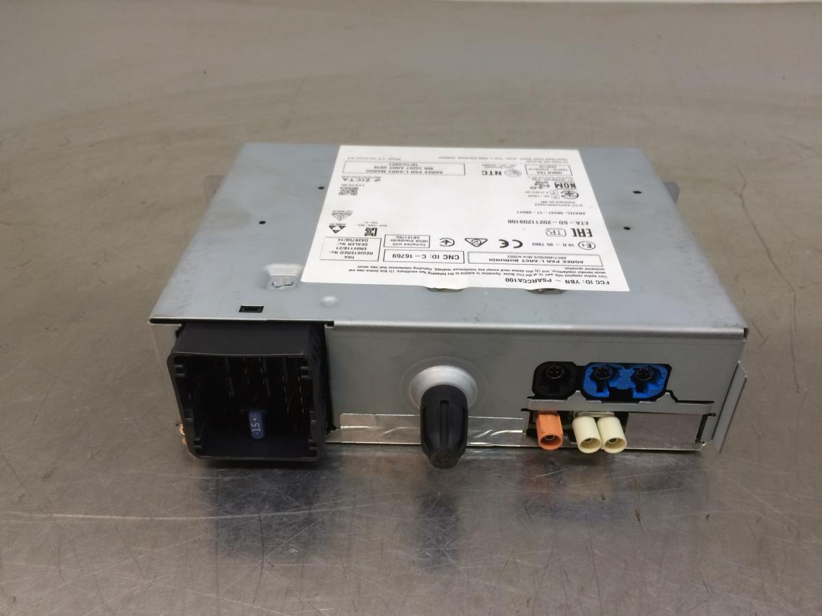 Kit Auto-rádio PEUGEOT 208 II Imagem-5