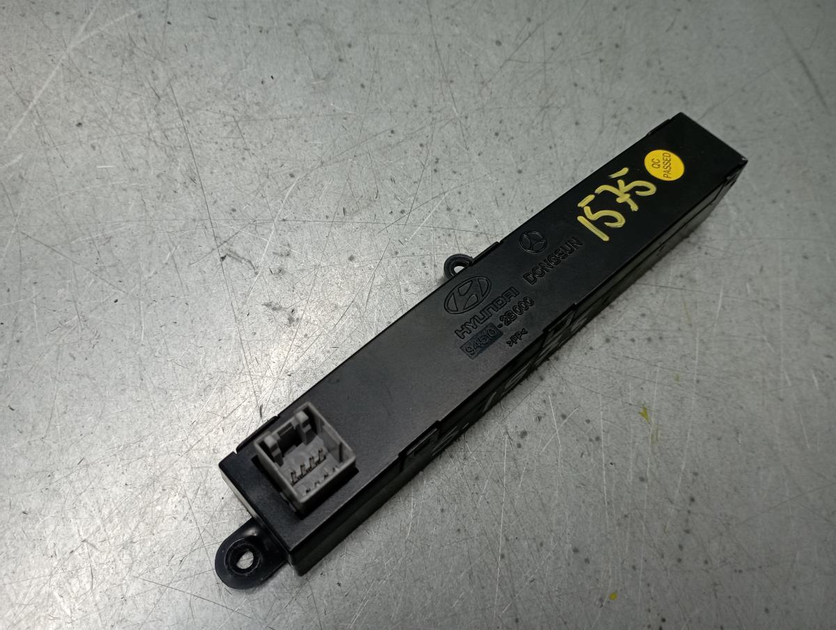 Horloge HYUNDAI Santa Fé II (CM) Imagem-3