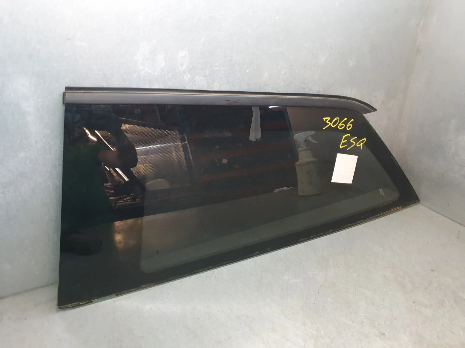 Left rear quarter glass MINI Mini Paceman (R61)