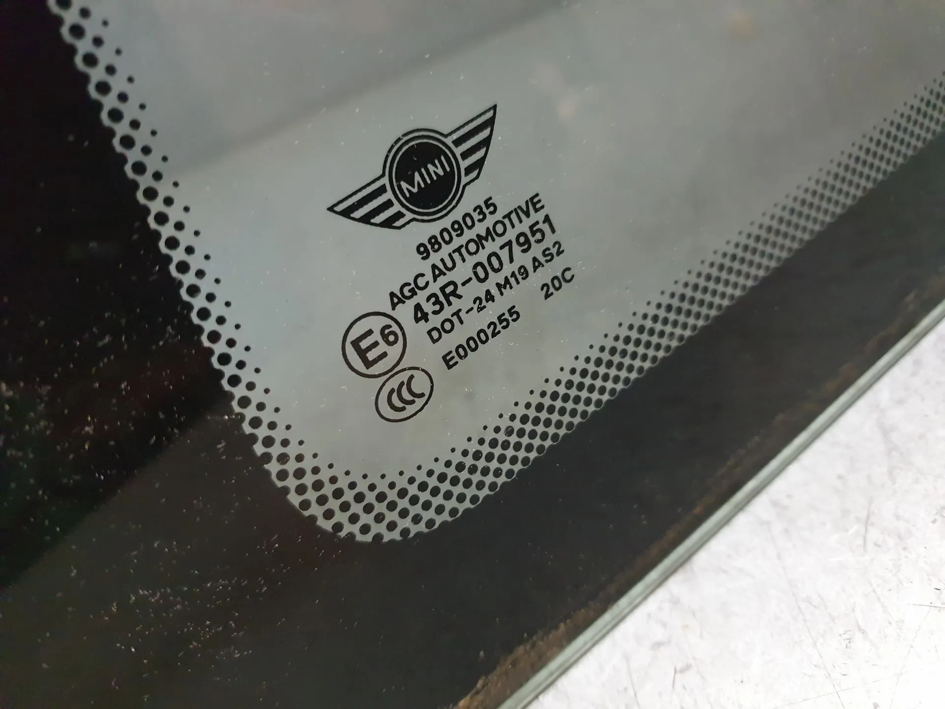 Left rear quarter glass MINI Mini Paceman (R61) Imagem-1