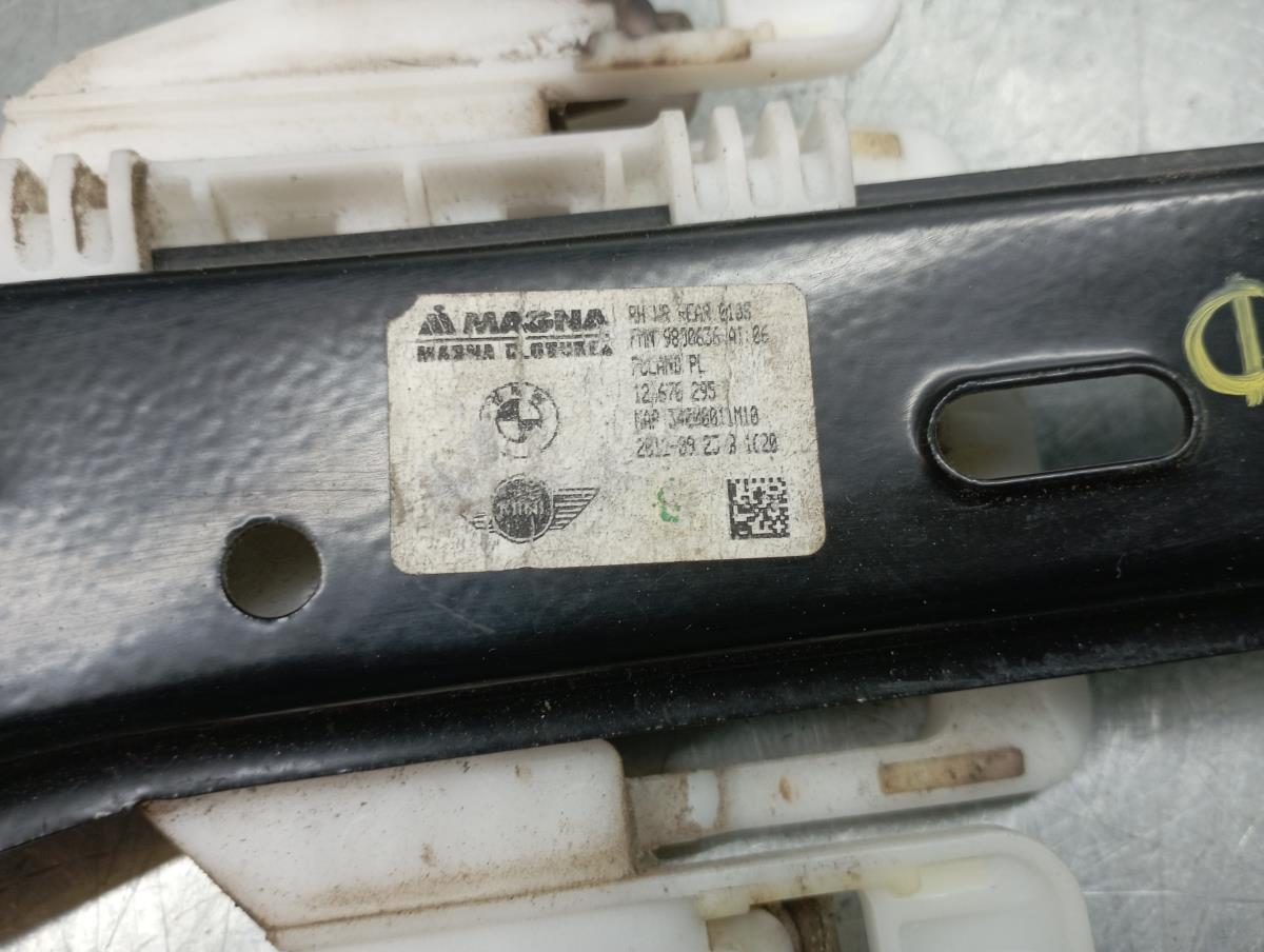 Elevador vidros trás direito MINI Mini Countryman (R60) Imagem-2