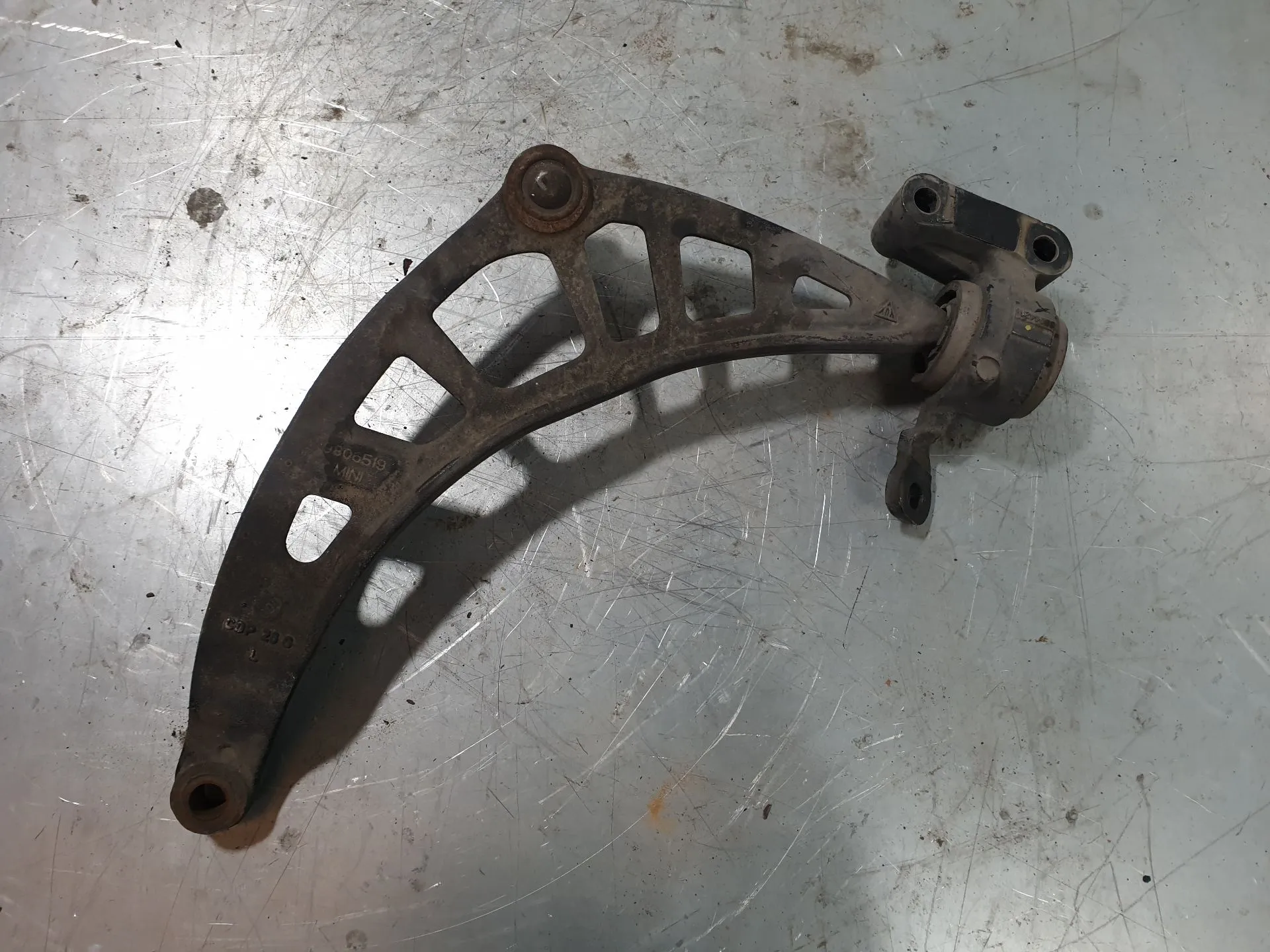 Braccio di sospensione anteriore sinistro MINI Mini Countryman (R60) Imagem-1