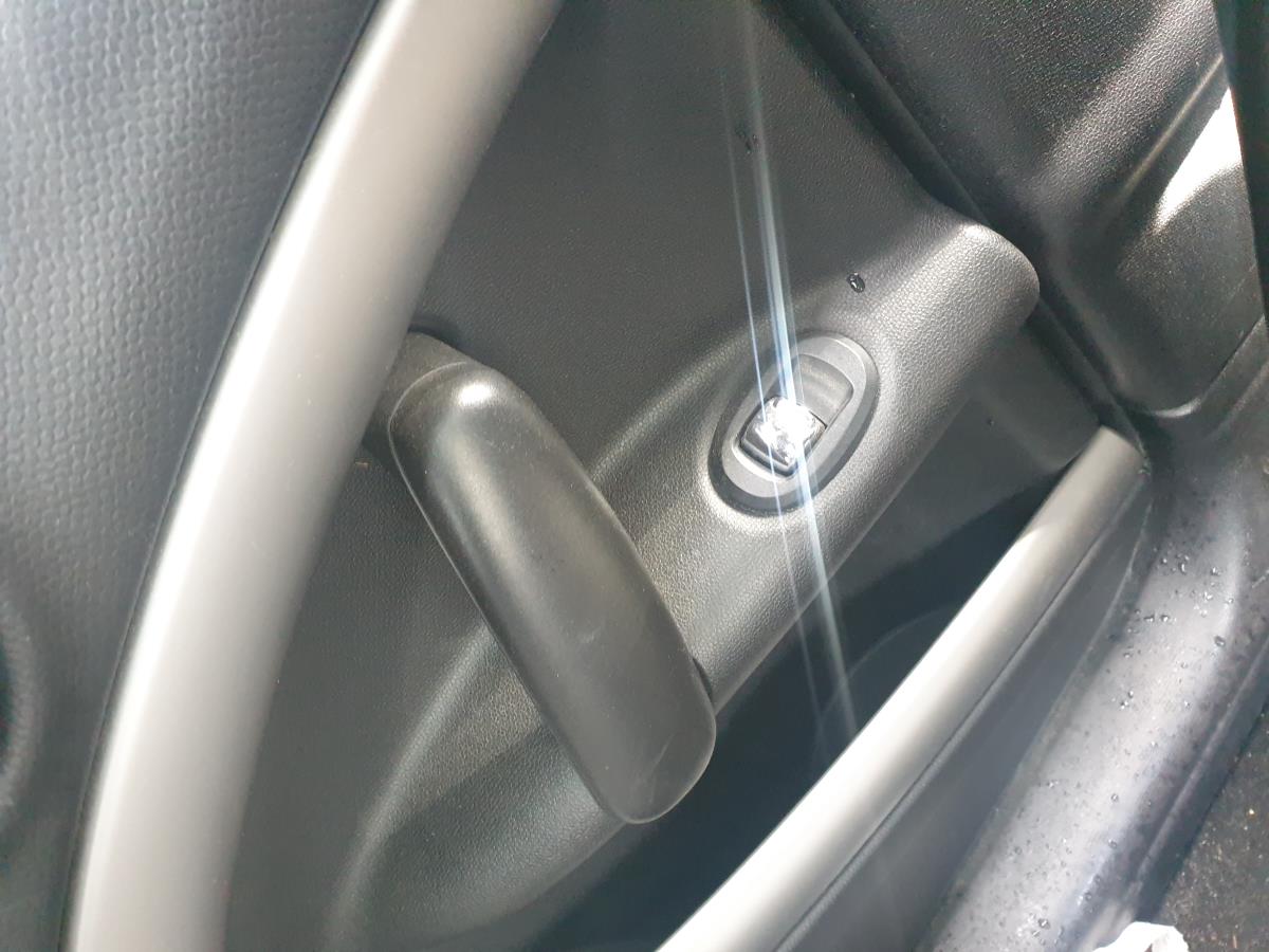 Commande / interrupteur lève-vitre Arrière gauche MINI Mini Countryman (R60)