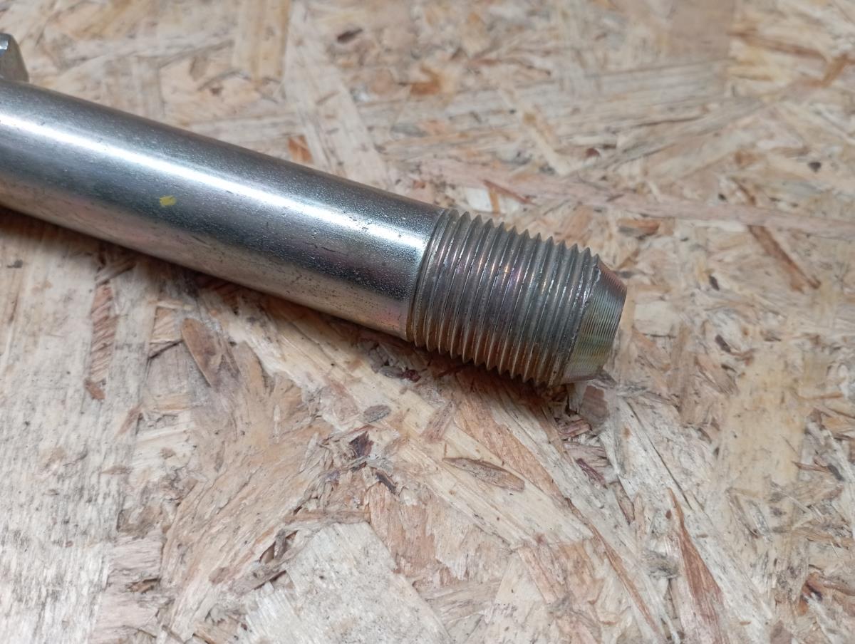 Engate de Reboque TOYOTA Auris Hatchback (_E18_) Imagem-1