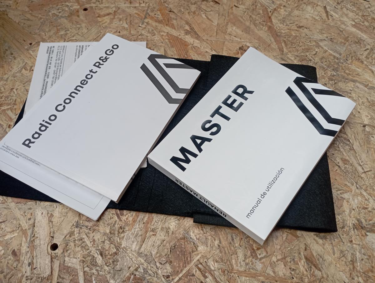 Borsa con manuale dell’utente del veicolo RENAULT Master III (FV) Imagem-1