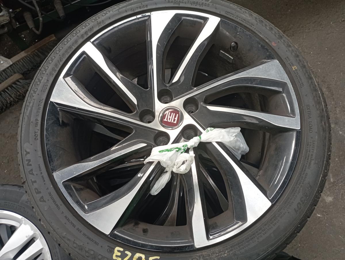 Wheel set FIAT Tipo Hatchback (357_) Imagem-0