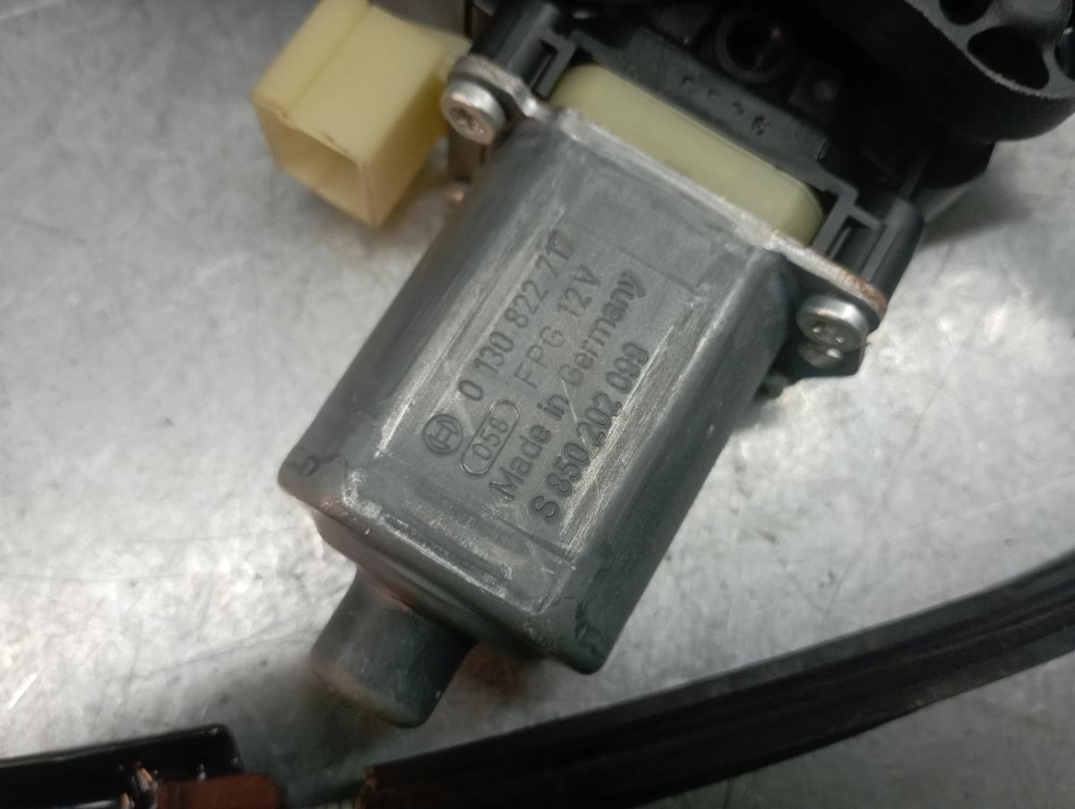 Lève-vitre avant gauche VOLKSWAGEN Golf VII (5G1, BQ1, BE1, BE2) Imagem-4