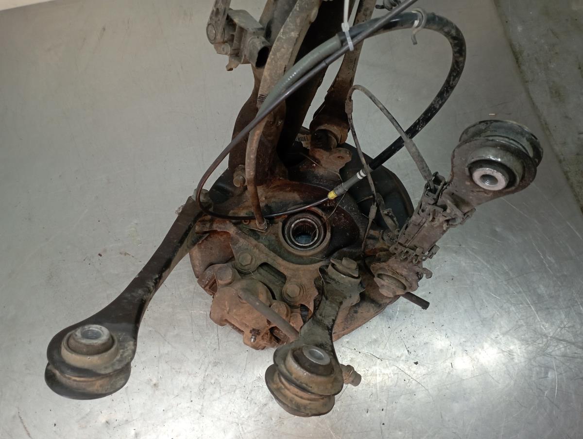 Fusello posteriore sinistro BMW 1 (F20) Imagem-1