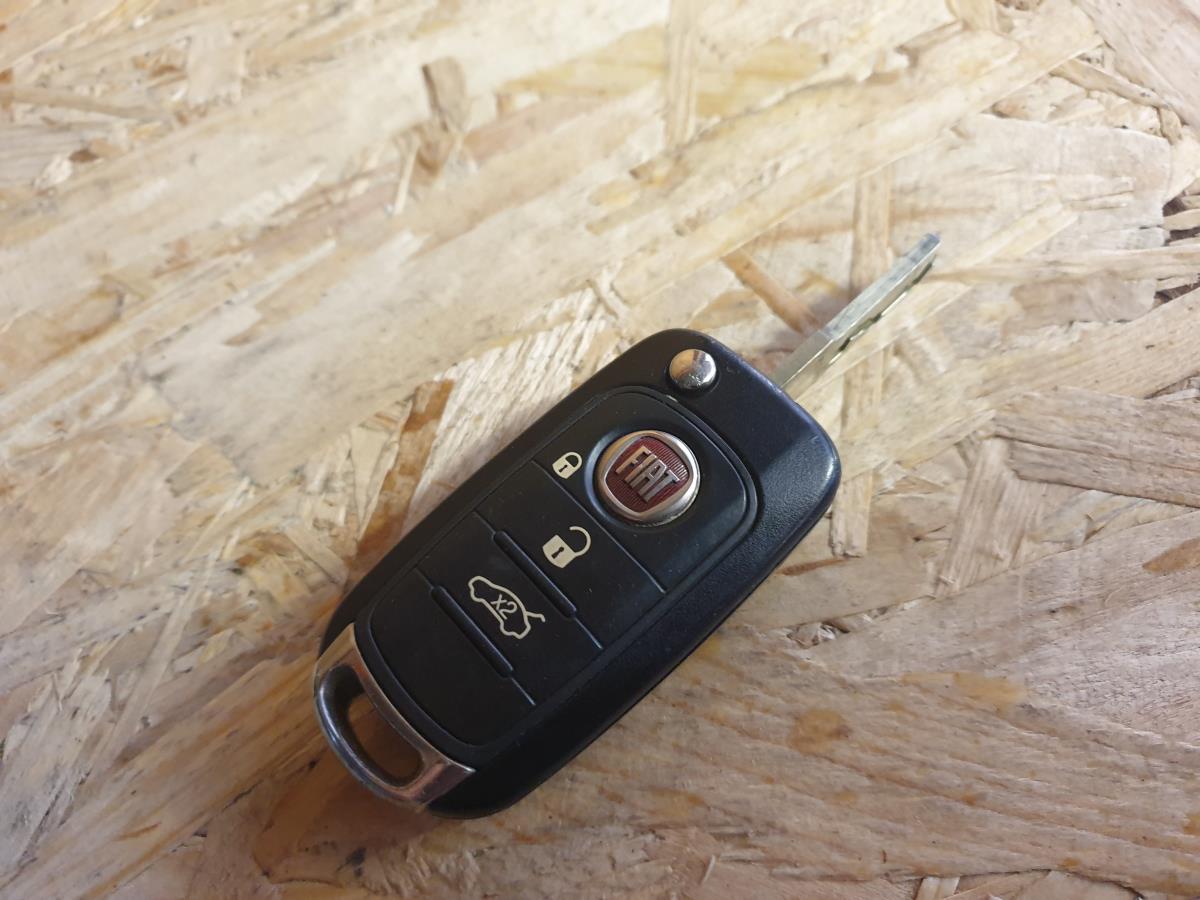 Mando FIAT Tipo Hatchback (357_) Imagem-2