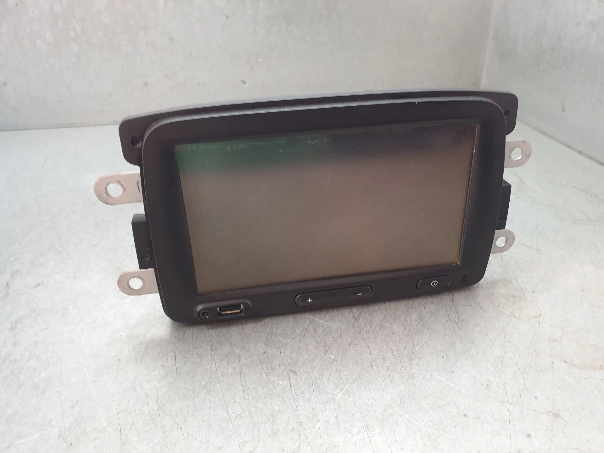 Radio / Autoradio OPEL Vivaro B Furgão (X82) Imagem-1
