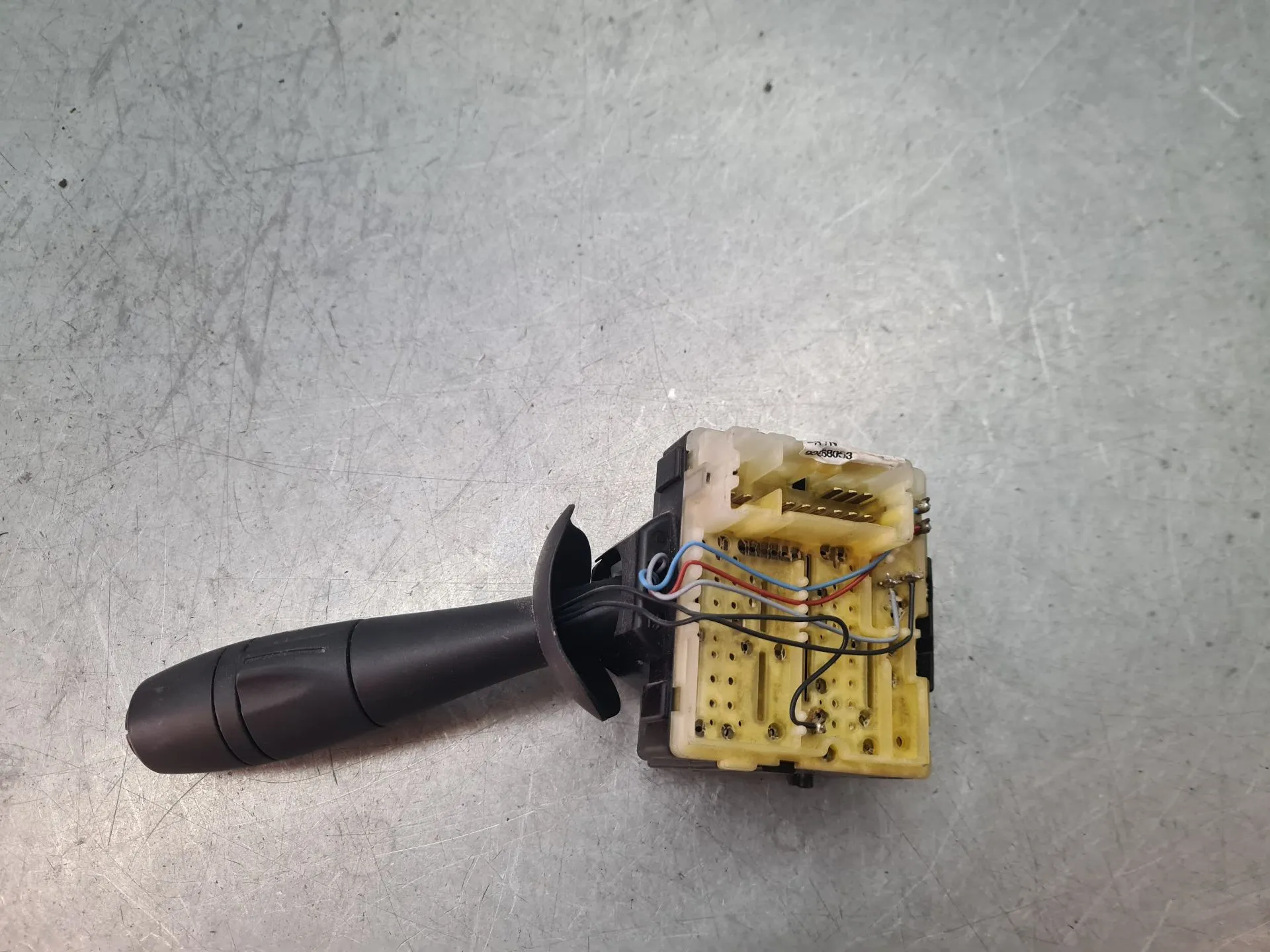 Palanca de limpiaparabrisas OPEL Vivaro B Furgão (X82) Imagem-2